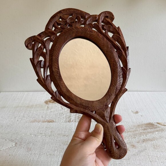 Vintage Carved Wood Frame With Handle - Picture 1 of 12